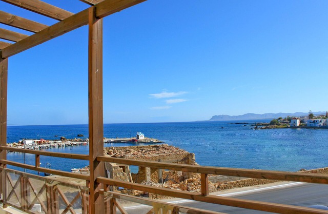 Porto Kalamaki Hotel