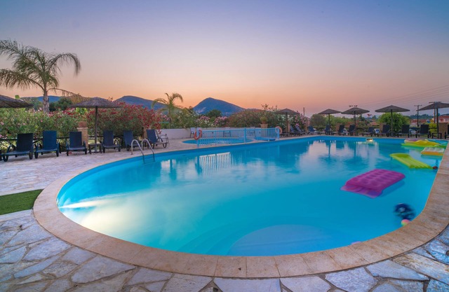 Porto Koukla Beach Hotel