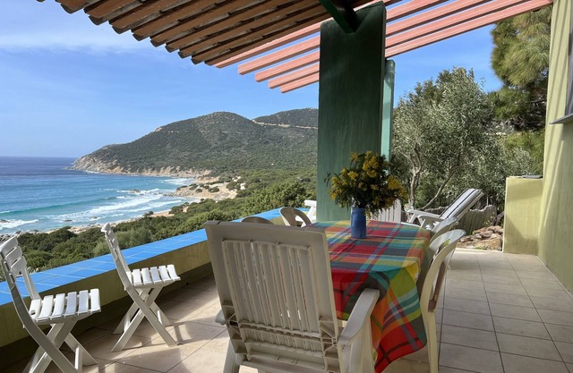 PORTO SA RUXI - VILLASIMIUS (CA) - CERDEÑA (WI-FI)
