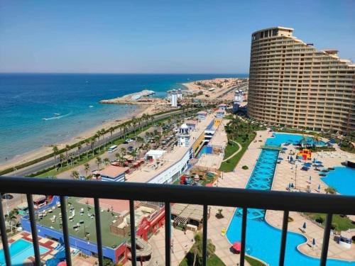 Porto sokhna pyramids for Family Chalets