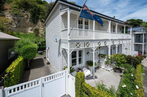 Ports Keep - Napier Holiday Home