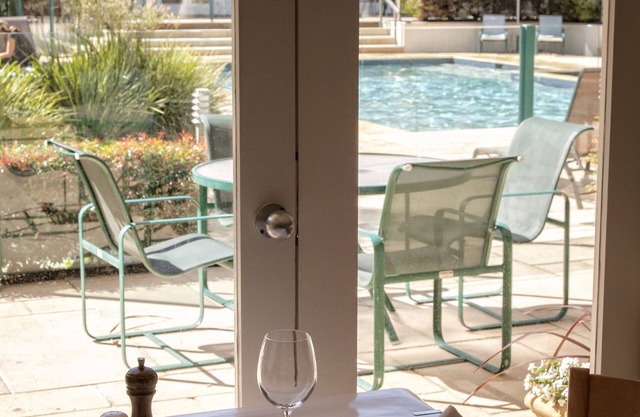Portsea Village Resort