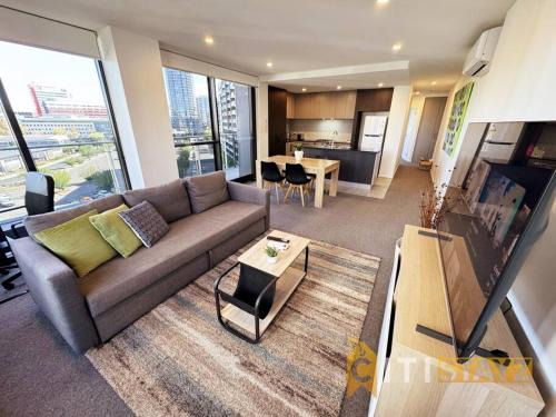 Posh in Phillip - 2bd 2bth Apt