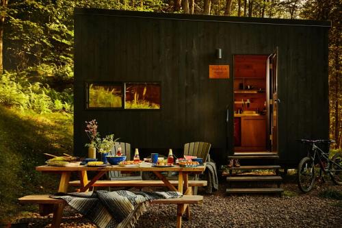 Postcard Cabins Homochitto
