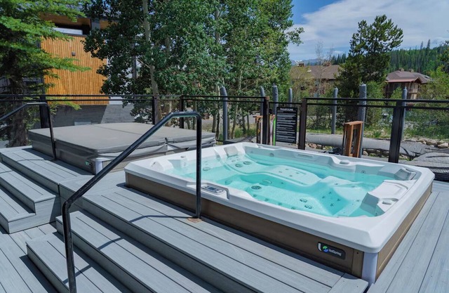 Powder Hound, Gravity Haus Winter Park, Ideal Skier’s Retreat, Gym Access