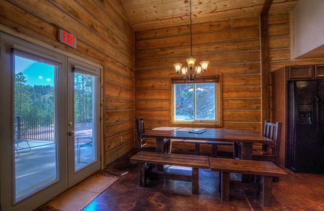 Powder House Lodge