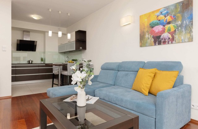 Powstańców Śląskich 89B | Apartment | Parking