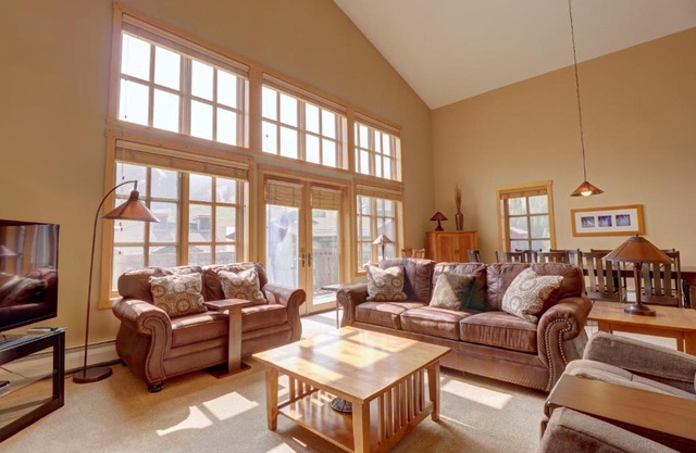PP514 Passage Point condo