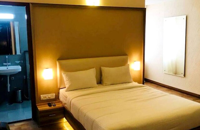 PPH Living EDEN PARK HOTEL INDIRA NAGAR