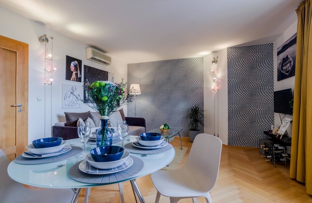 Prague 1 SUNNY APT by Michal&Friends