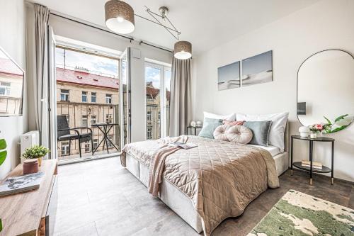 Prague Days Suites with Terraces & Parking