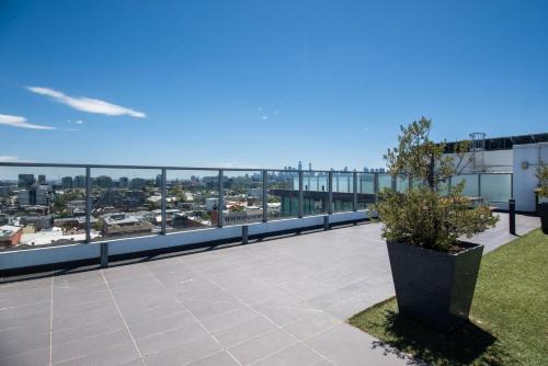 Prahran Urban Escape Modern 2 Bed Aprt