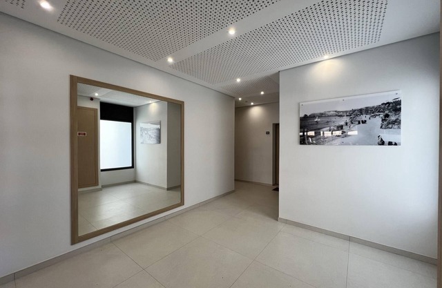 Praia DA Rocha Modern by Homing