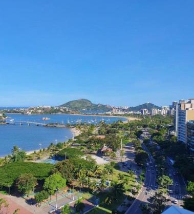 Praia do canto Apart Hotel - Apto 203 Varanda Lateral com Vista Mar