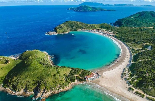 Praia do Forte - Aluguel Economico