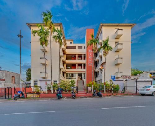 Prakash Regency, Satara