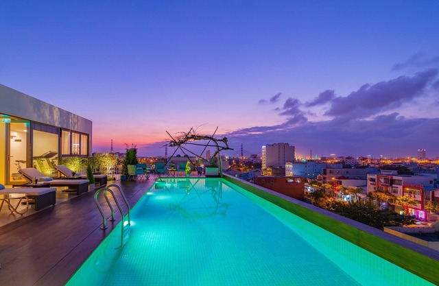 Prana Boutique Hotel and Apartments