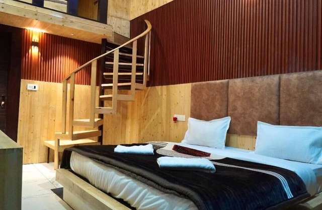 Pranav Resort