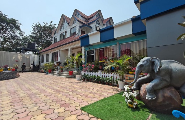 Prashaanti Tourist lodge and Restaurant