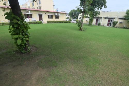 Prayag Bhagirath Resort