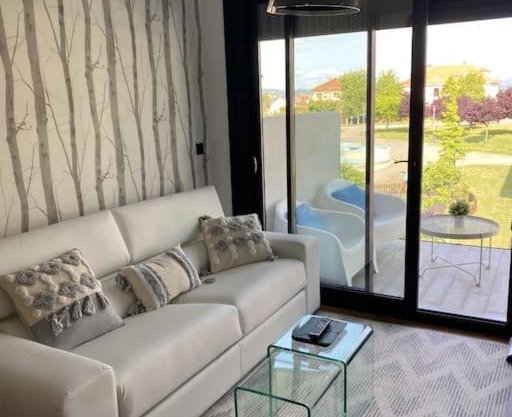 Precioso apartamento con terraza y piscina en Portonovo-Sanxenxo