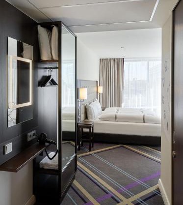 Premier Inn Köln City Centre