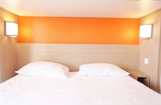 Premiere Classe Orange
