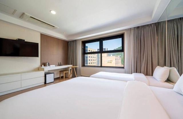 Premiers Hotel
