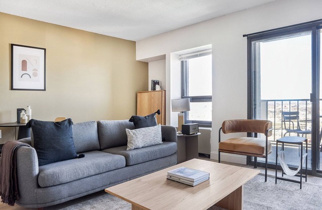 Premium Allston 1BR, nr Boston U & Green Line, by Blueground