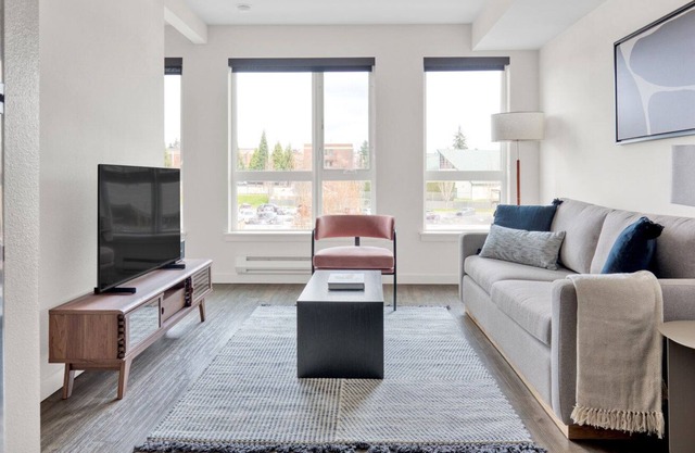 Premium Ballard 1BR w/ BBQ, Lounge & W/D, onsite retail, by Blueground