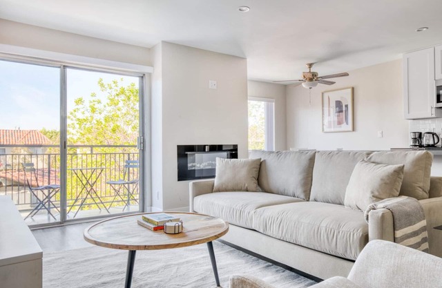 Premium Encino 1BR w/ W/D, Pool & Gym, nr Ventura Blvd, by Blueground