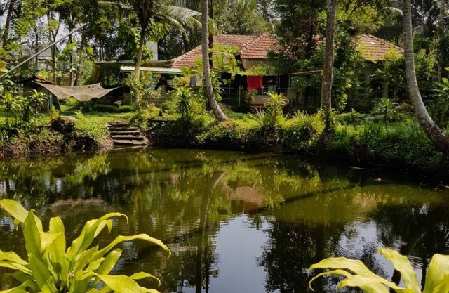Premium home stay with in-house Ayurveda body massage