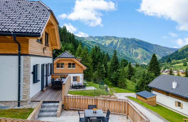 Premium lodge with large wellness area