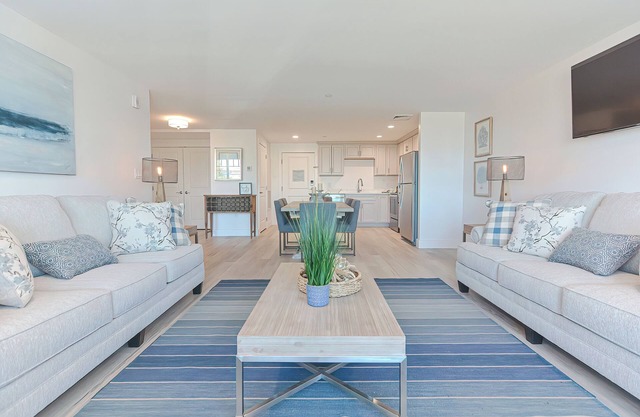 Premium Ocean View Condo (1,100S.F.)