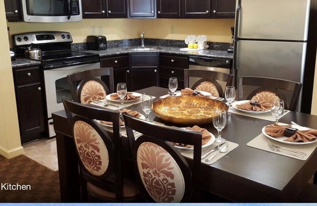 Premium Willliamsburg Rental Casa de vacaciones - Unidad 1 SAT a SAT reserva solamente