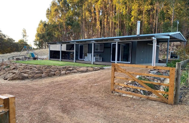 Preston Valley Country Cabin