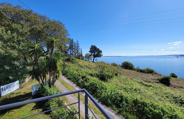 Bonita villa bretona, espectaculares vistas al mar, en Roscanvel, Presqu'ile De Crozon