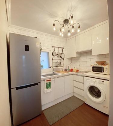 Pretty Gigabit Apt 10 min from Myeongdong