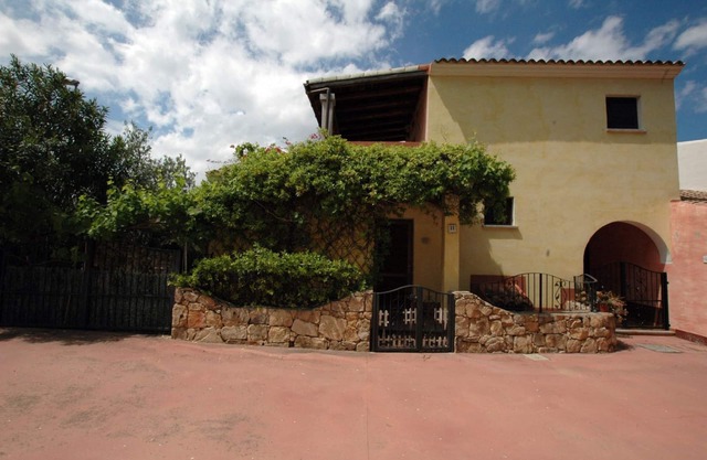 Bonita casa de estilo sardo a un paso de Budoni y San Teodoro.