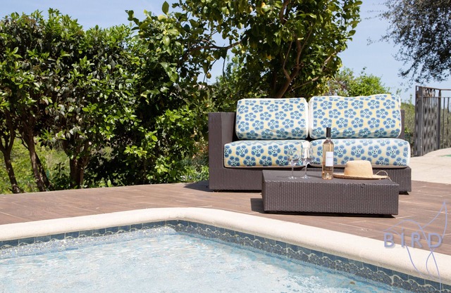 Pretty villa in greenery ecrin