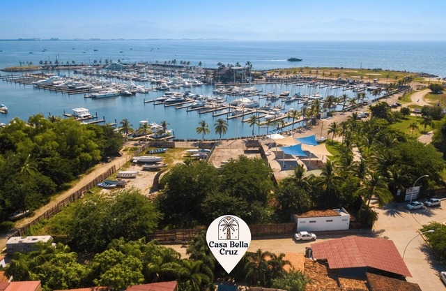 Primary Suite@CasaBellaCruz close to Marina w/pool