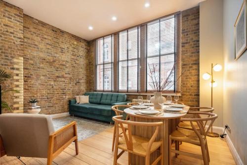 Prime Covent Garden gem with Air-Con