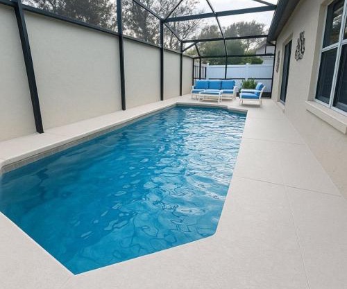 Prime Location! Cozy Villa Near Disney & More
