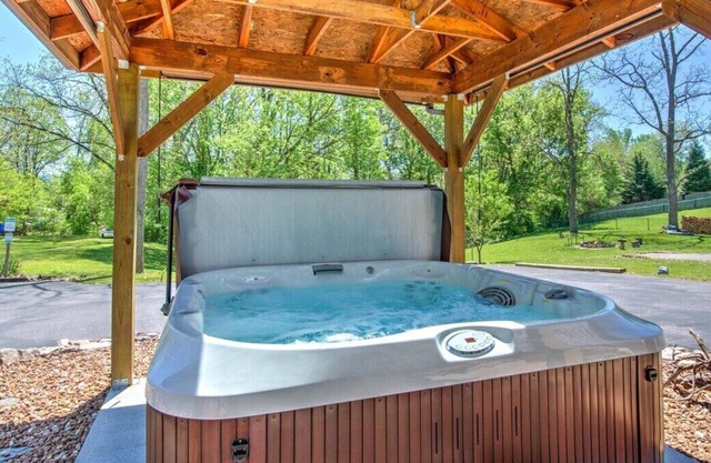 Prime location! Less than 5 minutes to JC Medical Center, ETSU, the VA, and downtown JC.