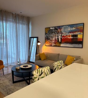 Prime Lux Hub Spot-Νear European Uni Engomi