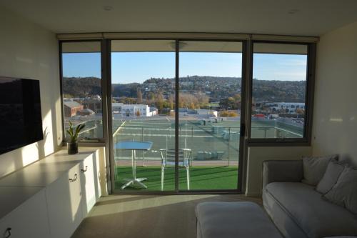 Prime Luxury Penthouse Living