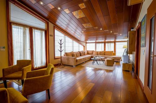 PrimeStay Tirana Penthouse