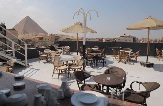 Prince Pyramids Inn