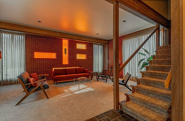 Historical Mid Century Modern Home Designed By Robert Lloyd Buckles