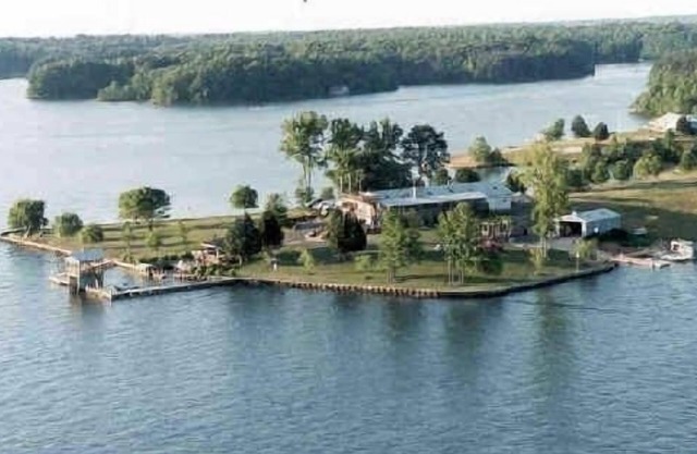 Reuniones familiares, bodas con impresionantes vistas y muchas cosas divertidas que hacer